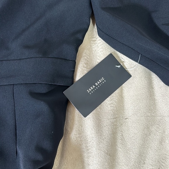 Zara Black One Shoulder Balloon Sleeve Jumpsuit NWT Size M Back Zip Chic - Picture 10 of 11